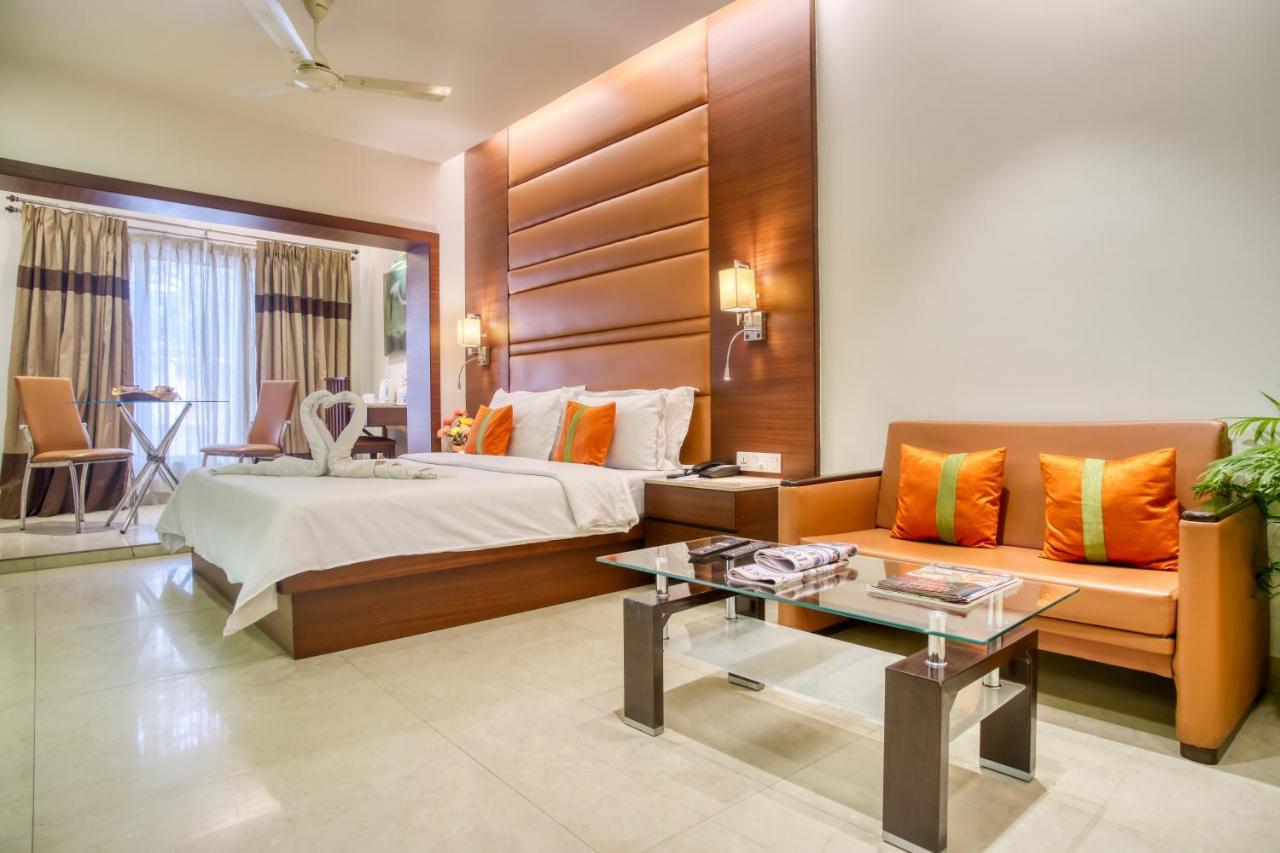 The Samilton Hotel Kolkata Bagian luar foto